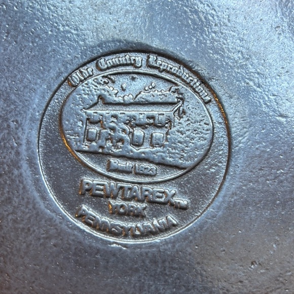 Pewtarex Tennis Bread Tray from York, Pennsylvania - Picture 6 of 6